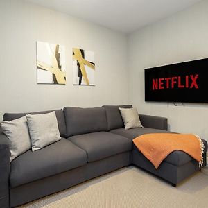 Appartement à 2 Chambres à Coucher