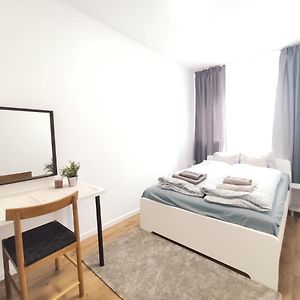 Appartement à 2 Chambres à Coucher