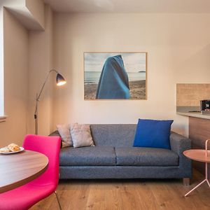 Suite à 1 Chambre à Coucher