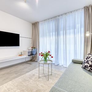 Hica Apartments La Linea Studio Apt With Balcony