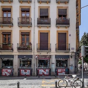 Ch Elvira Luxury Apartment