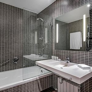 Chambre Standarde Lit Queen-Size