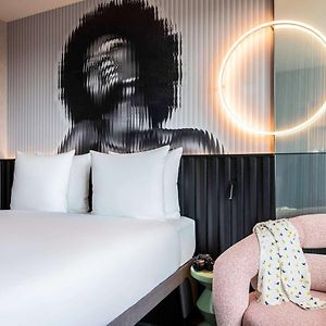Chambre Lit Queen-Size