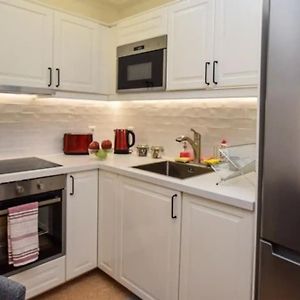 Pericles Penthouse *Parthenon View* Center