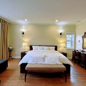 Super Cosy 8Bed & 6Bath In Vancouver Heart Near To Airport And Downtown