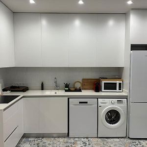 Precioso Apartamento Con Patio. Pyp