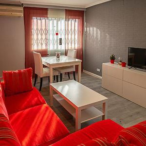 Appartement à 2 Chambres à Coucher