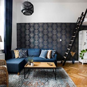 Studio de Luxe