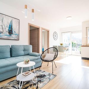 Appartement à 2 Chambres à Coucher