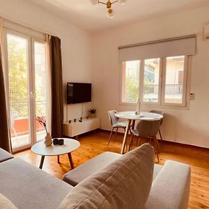 Daisy Apartment 15 Min To Acropolis