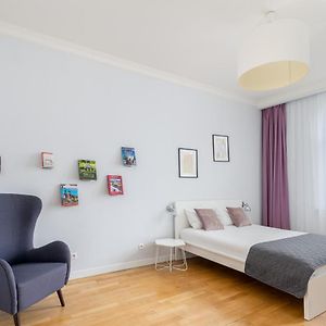 Appartement à 2 Chambres à Coucher