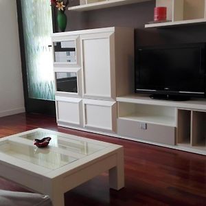 Appartement à 3 Chambres à Coucher