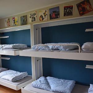 Chambre Juste Pour Hommes Dortoir