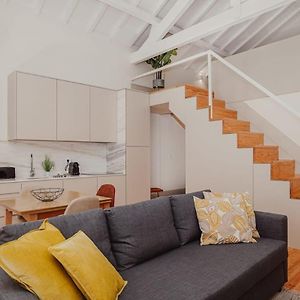 Appartement à 2 Chambres à Coucher