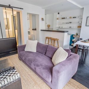 Appartement à 2 Chambres à Coucher