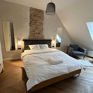 B34 Loft Apartment