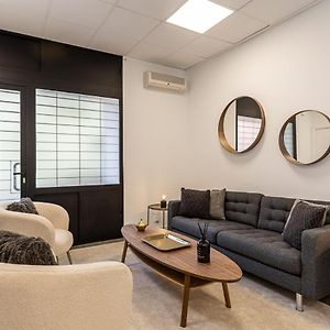 Appartement à 2 Chambres à Coucher