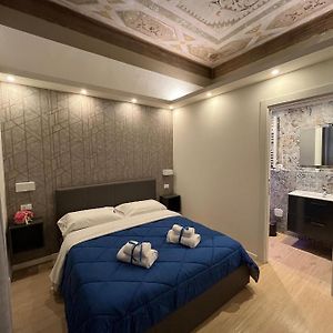 Private Bathroom King Room