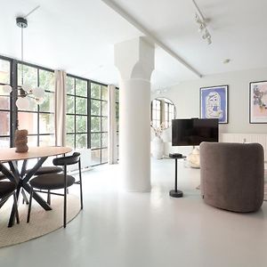 Stylish Ground Floor Apartment Perfect For Couples