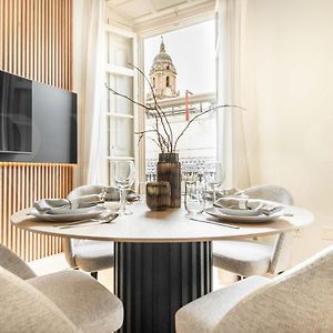 Luxe Apartment In The Historic Center By Rems