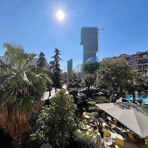 Apartment In Skanderbeg Square - Tirana Center 1