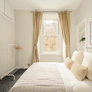 The Raeburn Residence - Stockbridge