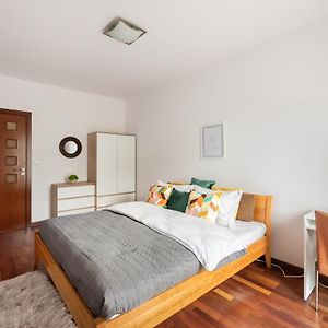 Wola Sunset Apartment Free Parking