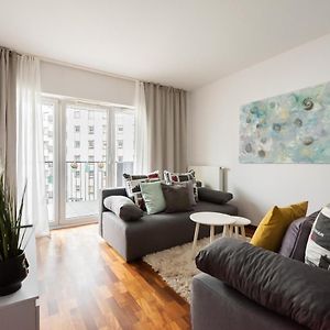 Appartement à 2 Chambres à Coucher