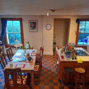 Annesley Park-Homestay Ap