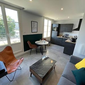 Appartement à 2 Chambres à Coucher