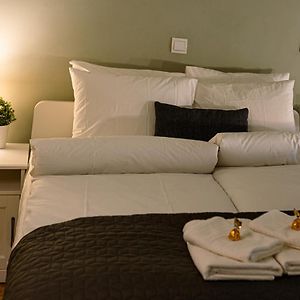 La Bella - Entire Apartment Near Gozsdu Udvar