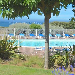 Appartement 2 Pieces Dans Residence Bord De Mer Aux Sables D'Olonne