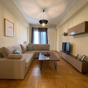 Appartement à 3 Chambres à Coucher