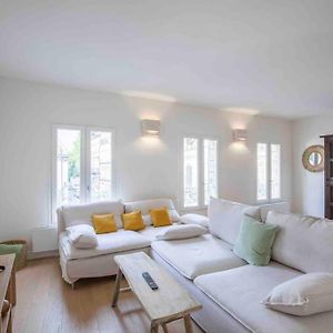 Appartement à 3 Chambres à Coucher