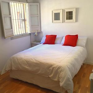 Cozy In Seville