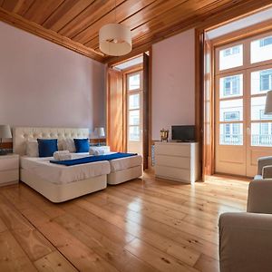 Appartement de Luxe à 3 Chambres à Coucher