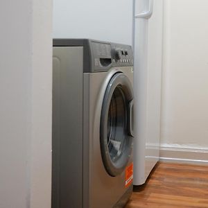 Glasgow - 2 Bedroom Apartment