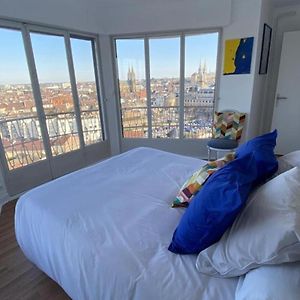 Appartement Panoramique Au Centre De Moulins Avec Terrasse, 2 Chambres, Et Equipements Modernes - Fr-1-489-412