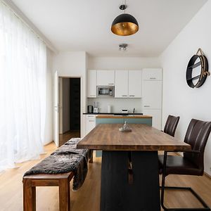 Sweet Home Vienna Townhouse