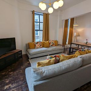 Appartement à 2 Chambres à Coucher