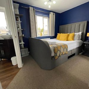Comfortable 3 Bedroom Home With Parking And Garden - East Oxford