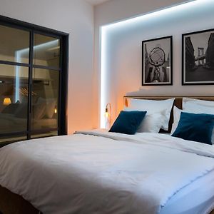 Appartement à 2 Chambres à Coucher