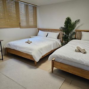 Appartement à 2 Chambres à Coucher