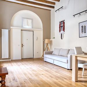 Urban & Stylish Loft - Via Farini