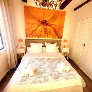 Appartement à 2 Chambres à Coucher au Premier Étage