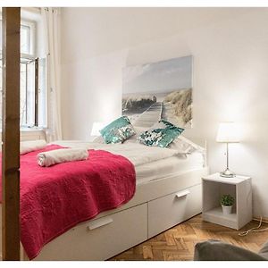 Optimal Apartment, 5 Persons, Long Stay Discount