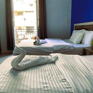 The Australian Hostel