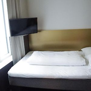 Chambre Compacte Simple