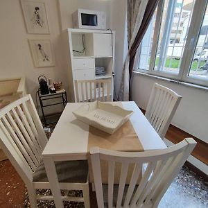 Studio Grande Lit King-Size