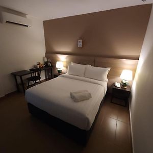 Chambre Standarde Lit Queen-Size